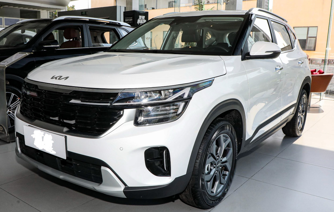 Compact SUV KIA Sportage HEV 2023 1.5T 2WD Deluxe 5 Door 5 Seats